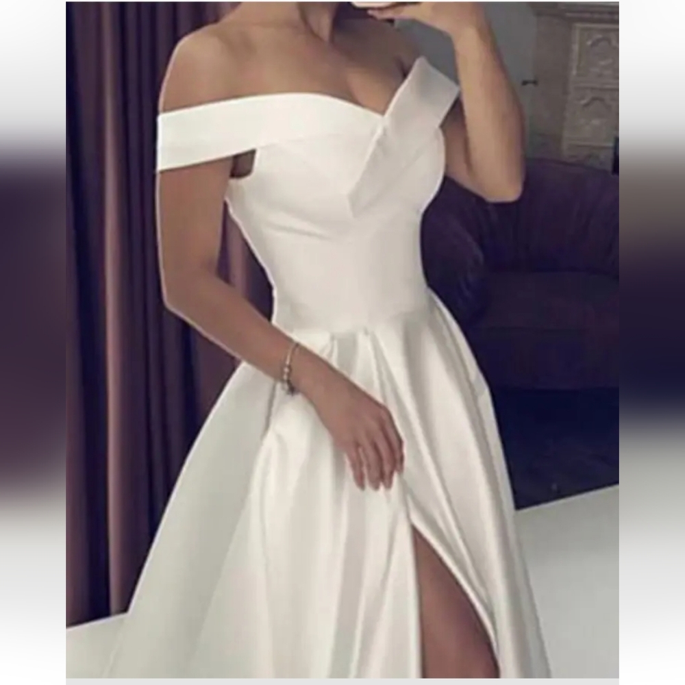 Satin A-line  White Wedding Dresses Size 16 Corset Zipper And Drawstring Closure